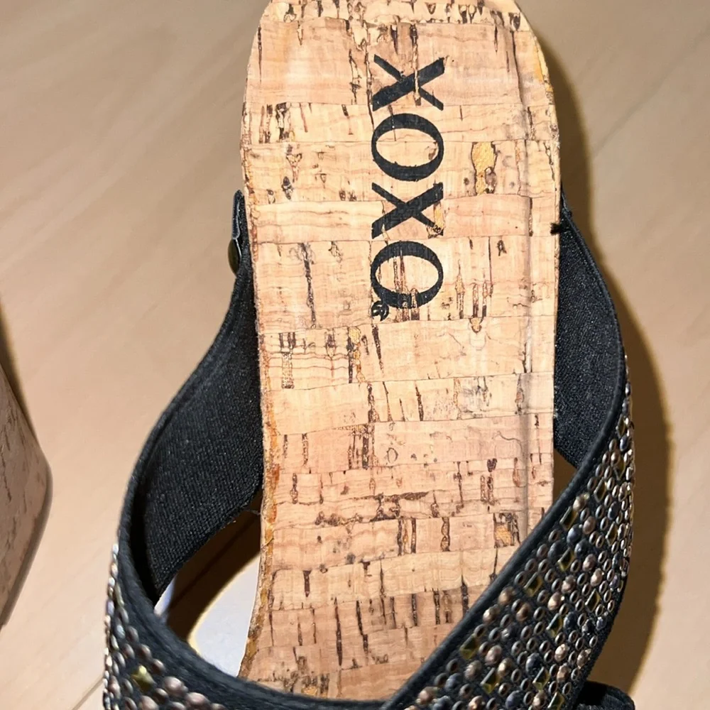 XOXO Black Gold Stud Strap Cork Wedge Slide Sandals NWOT